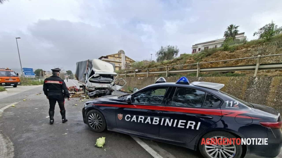 Aksidenti tragjik në Palermo, humb jetën dhe shoferi shqiptar