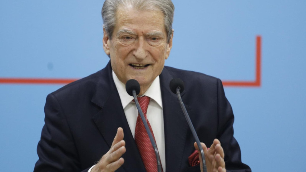 "Elegji dhe mbrojtje për Ballukun", Berisha - Ramës: Tani e tutje sovrani do të flasë!