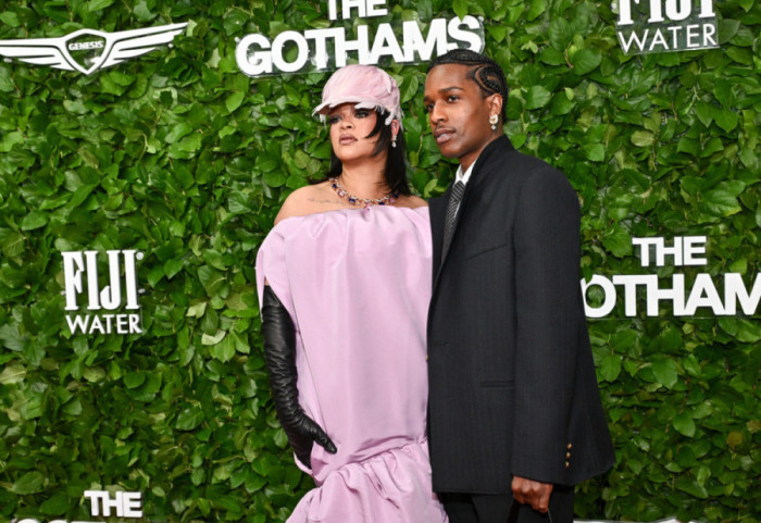 Panik në Beverly Hills, plumba drejt shtëpisë së Rihannës