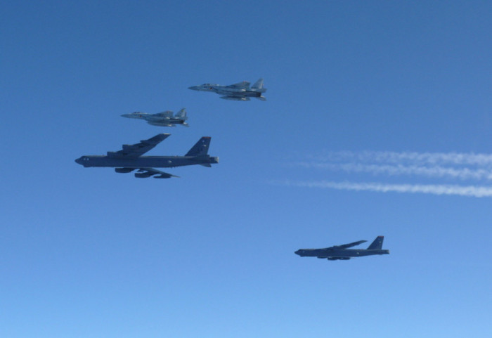 Tensionet në Lindjen e Mesme, bombarduesit bërthamorë amerikanë mbërrijnë në Britani