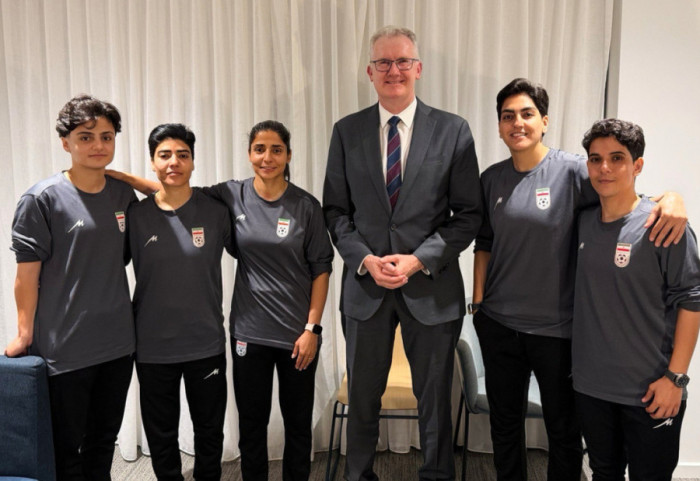 Pas kërkesës së Trump,  Australia u jep vizë humanitare futbollisteve australiane