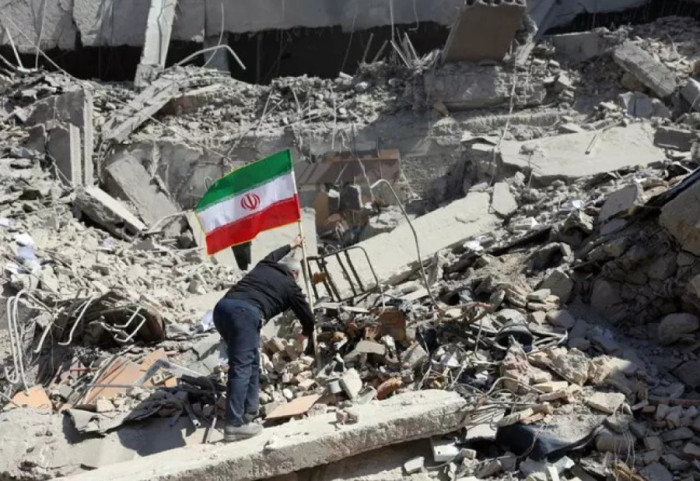 “Mund të rikthehen bombardimet ndaj Iranit”, NYT: Lufta rrezikon të nisë javën tjetër