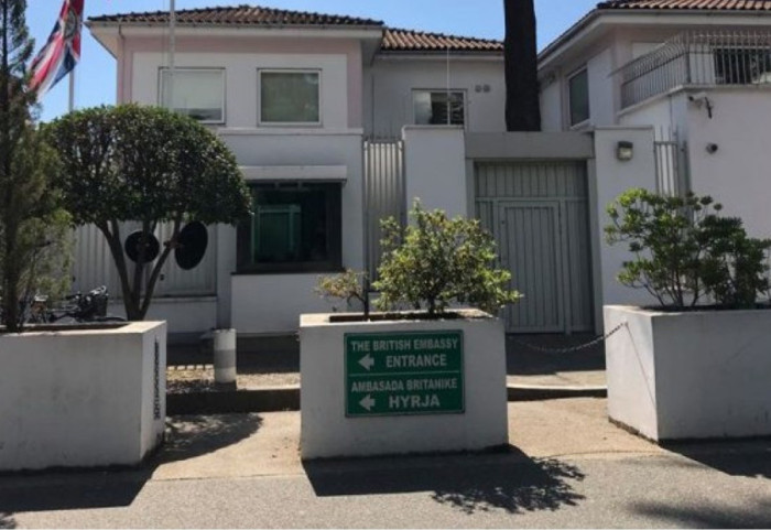 Reagimi i Ambasadës Britanike para votimit për Ballukun: Askush mbi ligjin!