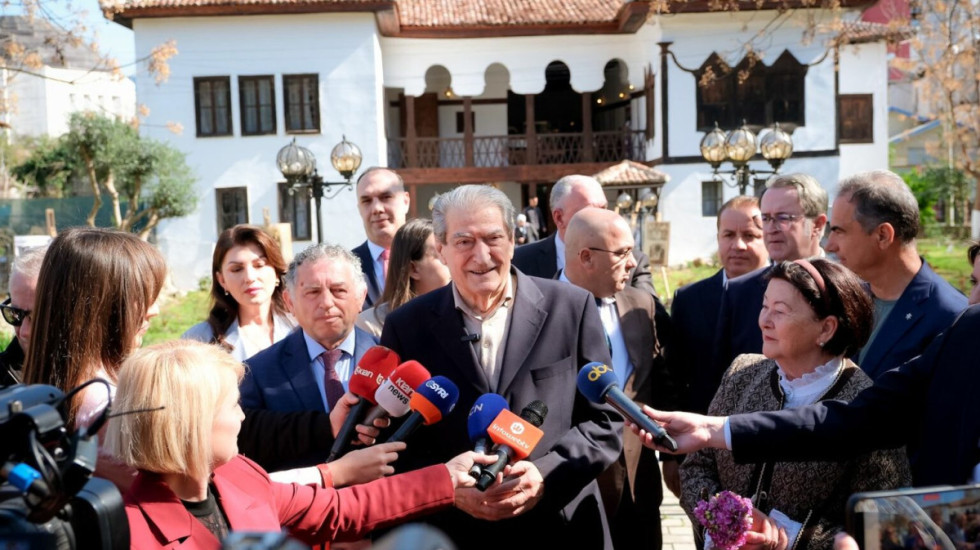 Berisha nga Elbasani në Ditën e Verës: Rama-Balluku i mbyllën shqiptarëve dyert e Europës