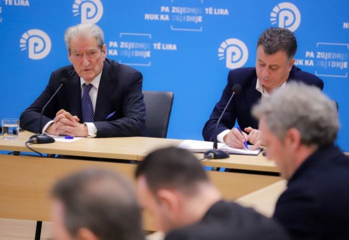 Pas votimit për Ballukun, Berisha: Kryegjykatës dhe kryeprokuror do të jetë vetëm Edi Rama