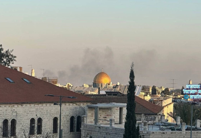 Jerusalem, copa raketash bien pranë zyrës së Netanyahu dhe afër Bazilikës së Varrit të Shenjtë