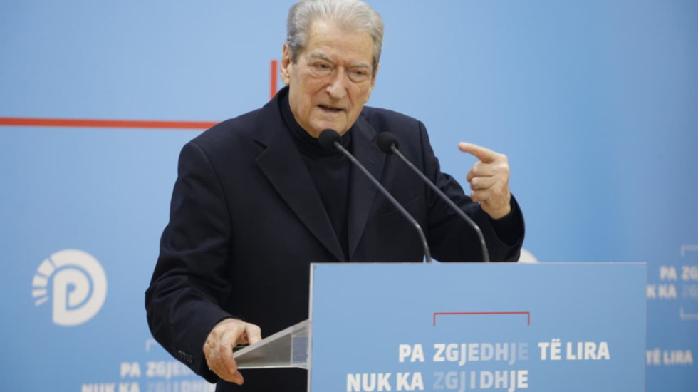 "Integrimi mbeti në klasë", Berisha: Rama është pengmarrësi më i madh i Shqipërisë