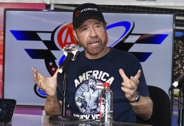 Shuhet në moshën 86-vjeçare Chuck Norris