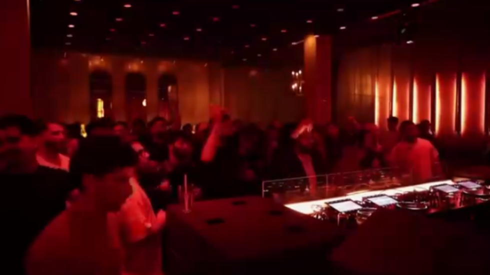 Ndodh në Bejrut, lokalet e natës hapen në shenjë mbështetjeje për viktimat