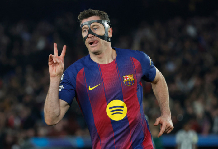 Polonia nis përgatitjet për Shqipërinë, Urban disa mëdyshje për formacionin