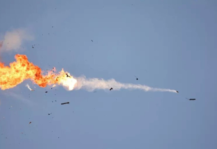 Irani lëshon raketa drejt Izraelit, Kuvajtit, Bahrejnit dhe Jordanisë