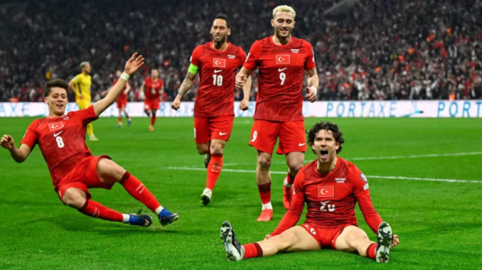 Turqia kalon aktin e parë, më sytë nga Sllovaki-Kosovë për finalen drejt Botërorit