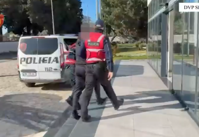 Goditet trafiku i drogës në Shkodër, kapet kanabis, transportohej me varka në anën tjetër të kufirit