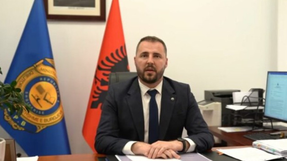 Ndryshime tek 'Burgjet', Klevis Qose largohet, Adriatik Kupi drejtori i ri