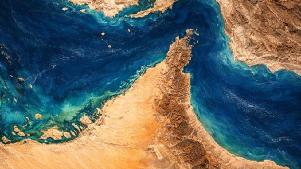 Ngushtica e Hormuzit, Irani sulmon me dronë një anije të lidhur me Izraelin