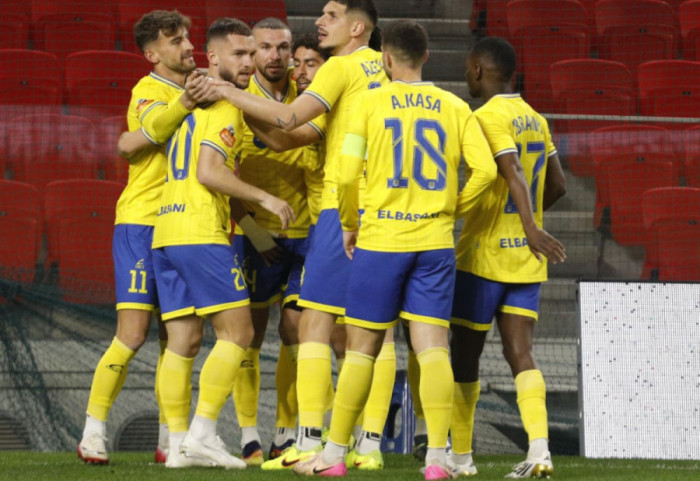 Disfatë për Elbasanin, humbet ndaj Dinamos në "Air Albania"