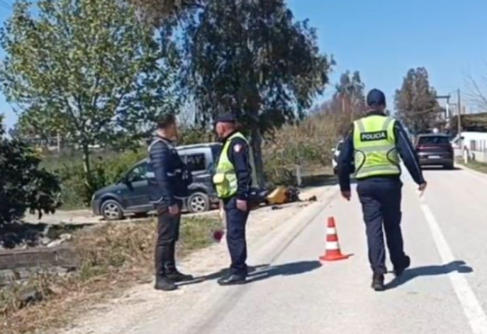 Aksident tragjik në aksin Lushnje-Berat, një parakalim i merr jetën motoristit