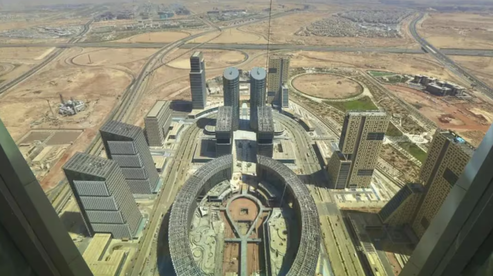 Egjipti po ndërton një kryeqytet të ri në mes të shkretëtirës