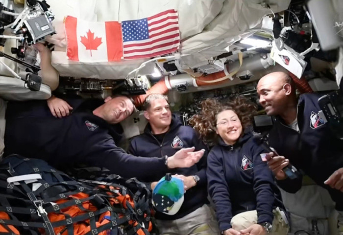 Më larg nga Toka se kurrë më parë, Artemis II thyen rekordin