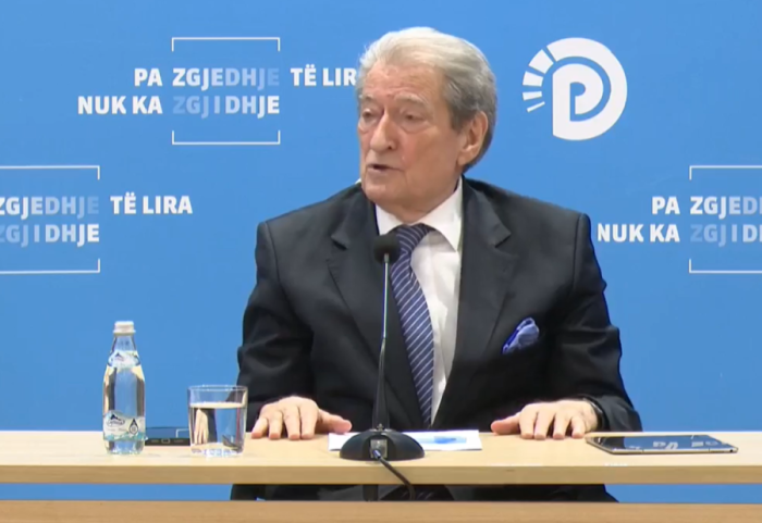 “Me patronazhistë, Rama synoi ta varrosë dosjen Balluku”, Berisha: 17 prill dita e shqiptarëve, të gjithë në shesh