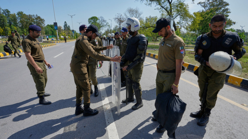 A do ketë bisedime SHBA- Iran? Pakistani përgatitet të presë takimin