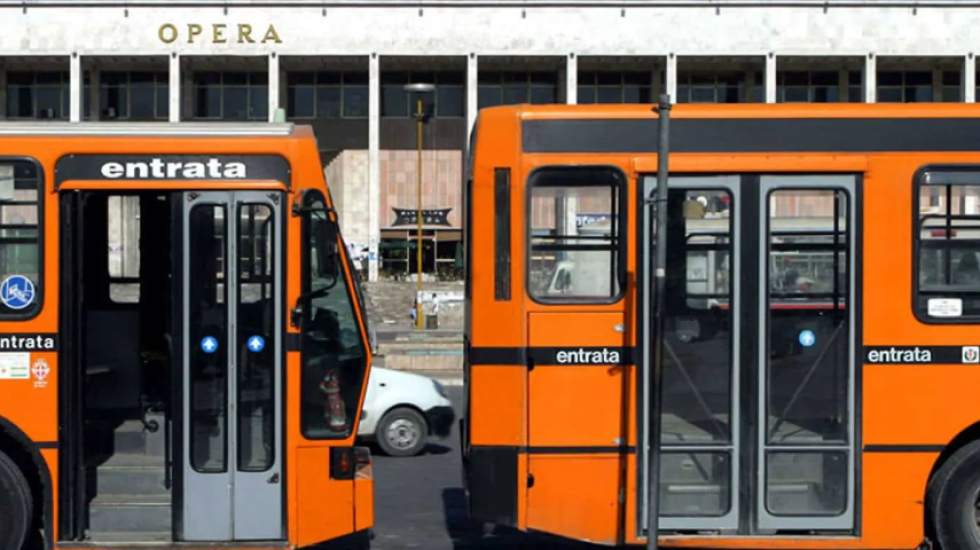 Kriza e transportit publik, nga java e ardhshme paralajmërohet ndërprerje e shërbimit për 450 linja