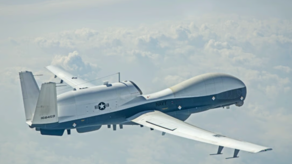 Droni amerikan 200 milionë dollarësh zhduket mbi Hormuz