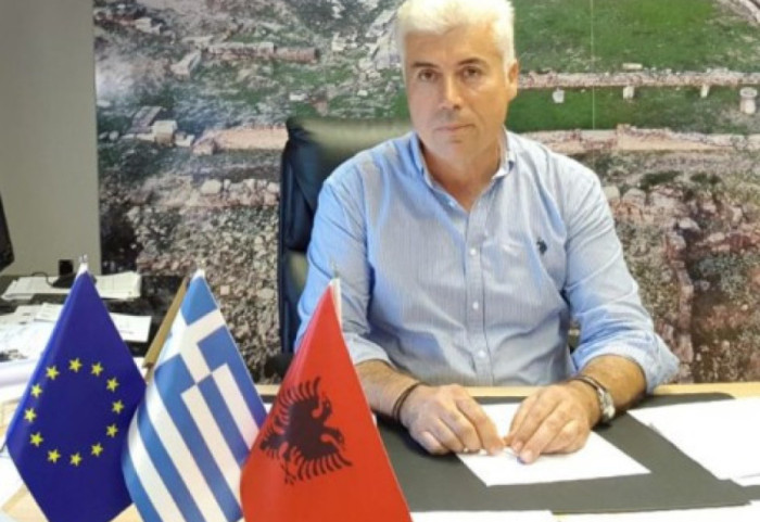 Tenderi 77 mln lekë ‘fundos’ ish-krybashkiakun e Finiqit, dënohet me 4 vite burg