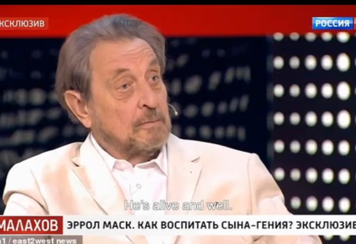 Babai i Elon Musk nuk heq dorë: Epstein është gjallë