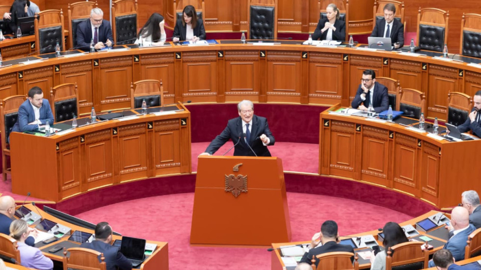 Berisha në Kuvend: Rama gënjeu që në BE nuk ka subvencione për fermerët, cinik