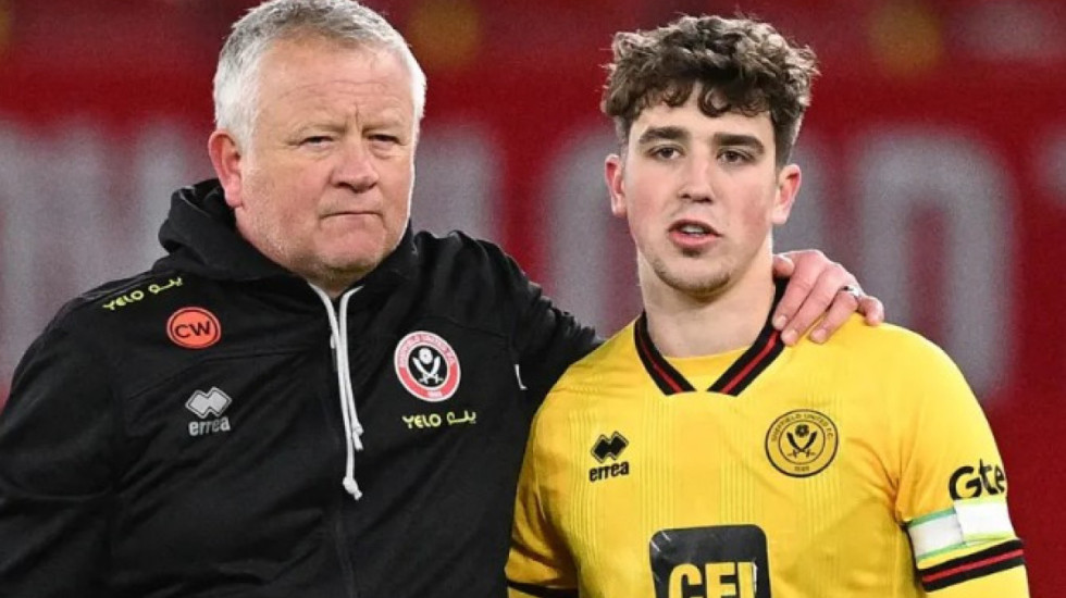 Futbollisti i njohur do bëhet baba, pret fëmijën e parë me vajzën e trajnerit