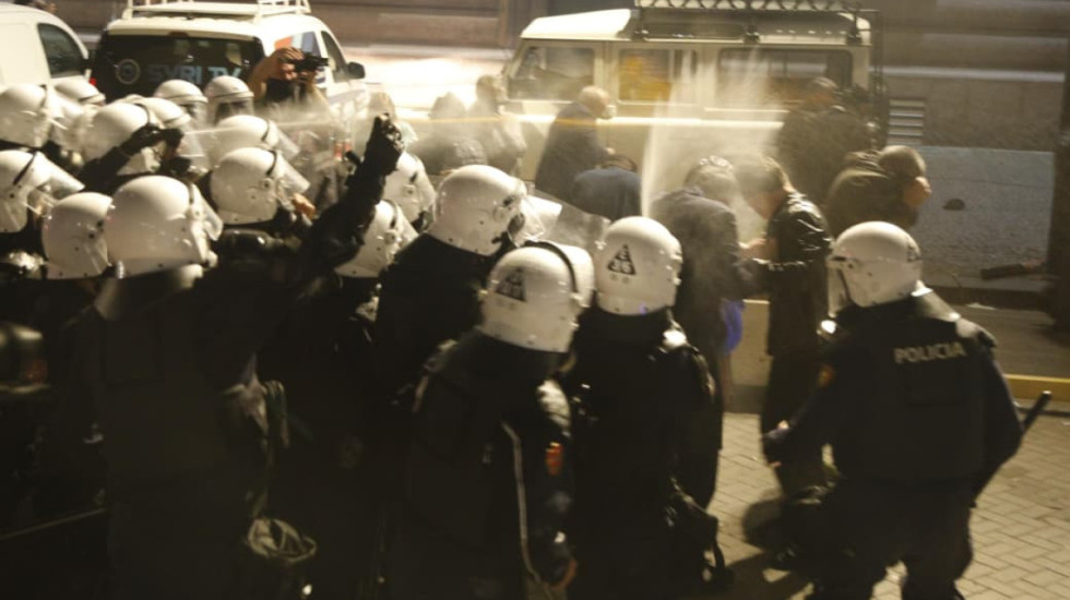 Protesta e opozitës, bllokohen rrugët, policia përgatit planin e masave