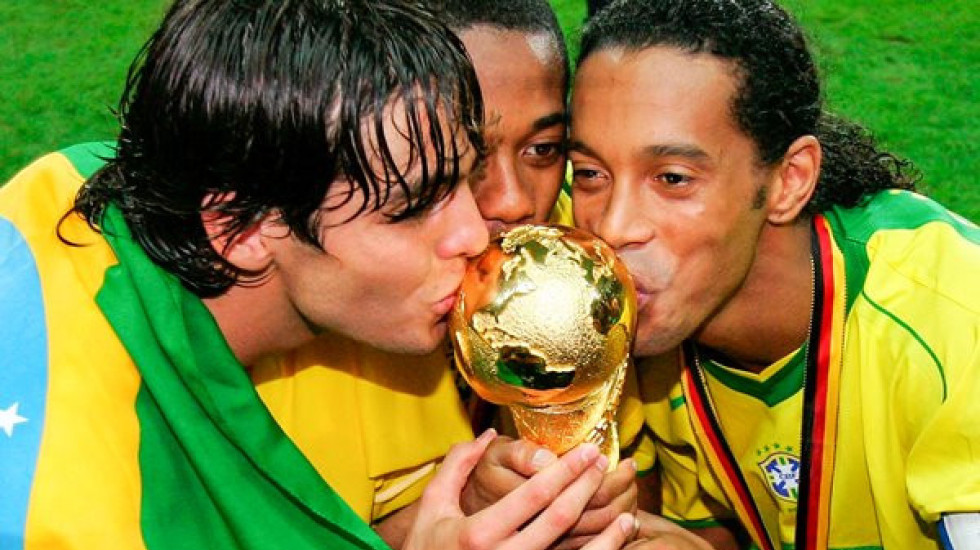 Mbeti me vetëm 6 euro në bankë, legjenda e futbollit sot vlen mbi 72 milionë euro