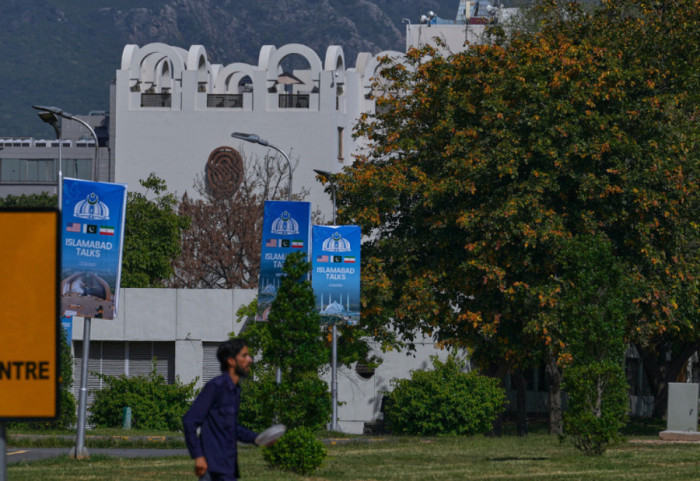 Mes bllokadës detare dhe armëpushimit që skadon, në pikëpyetje bisedimet Iran-SHBA