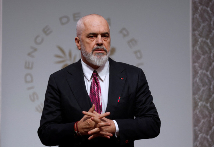 “Nuk kam studiuar në Harvard”, Rama mohon “bursën greke”: Titujt e pronësisë, pavarësisht origjinës shqiptare apo greke