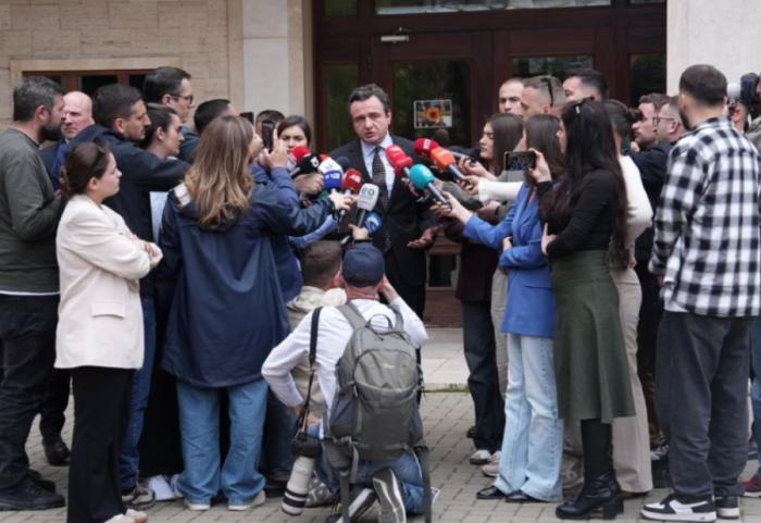 Dështojnë bisedimet Kurti-Abdixhiku për presidentin, kryeministrin fton një tjetër parti opozitare