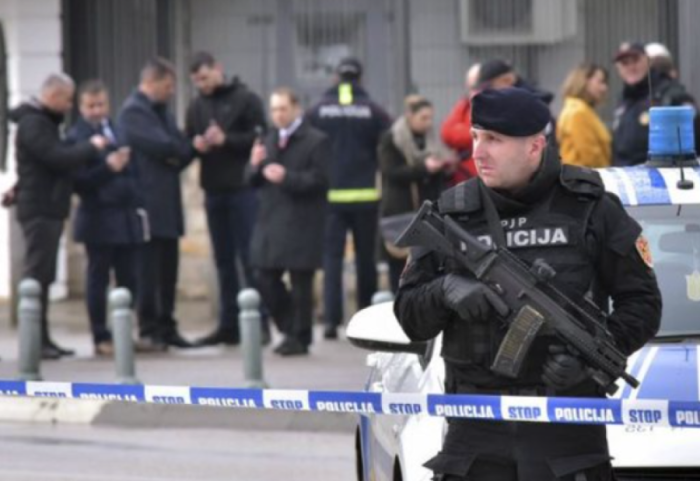 Alarm për bombë, evakuohen dy shkolla në Tivar