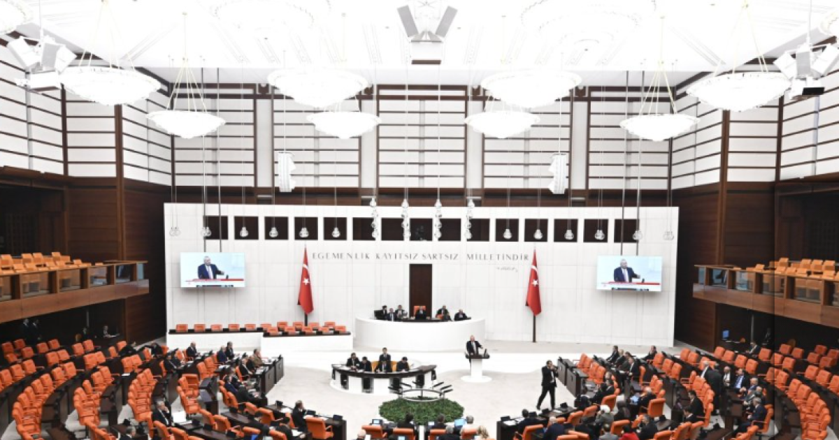 erdogan-ndalon-rrjetet-sociale-per-te-miturit-nen-15-vjec