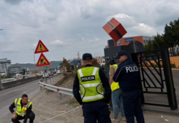 5 ditë kohë, 1046 subjekte duhet të lirojnë hapësirat buzë akseve kryesore