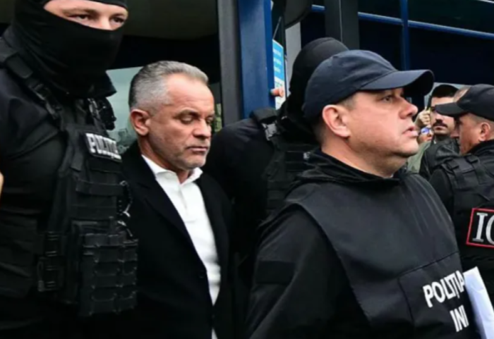 Vodhi 12% të GDP-së së vendit, dënohet 19 vite oligarku