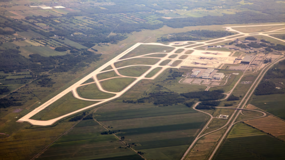 Aeroporti më i madh në botë u kthye në “fantazmë” pas zhvendosjes së mijëra banorëve