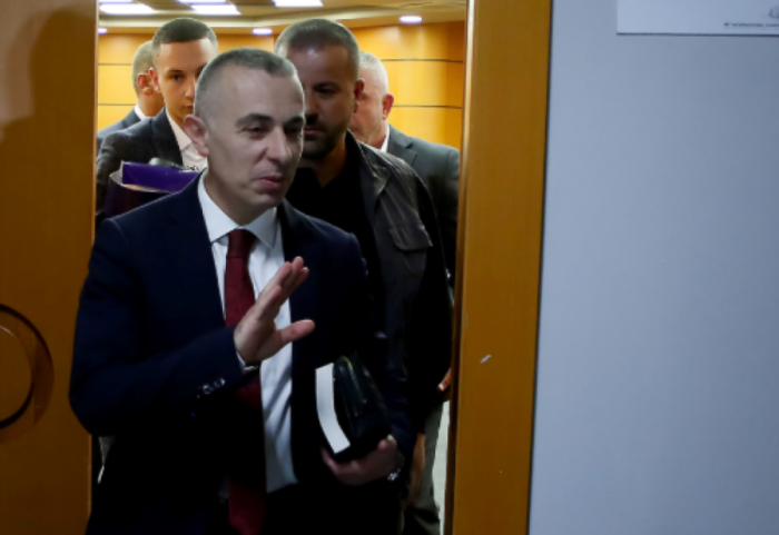 “Krismat zgjatën 20 sekonda”, deputeti Arjan Ndoja rrëfen atentatin në Shkozet: S'i kam borxh askujt