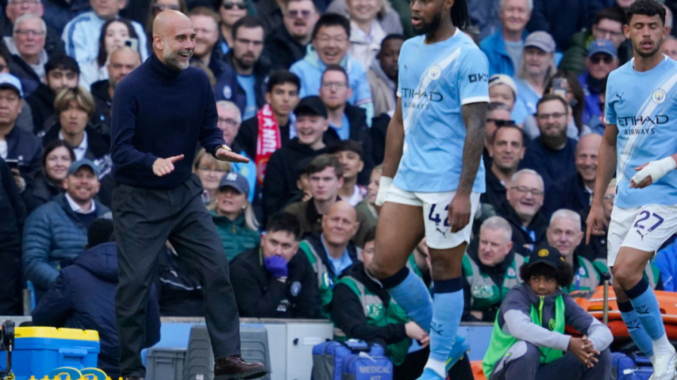 Valsi i stolit, Guardiola drejt kombëtares 'Axure', një italian merr City-n