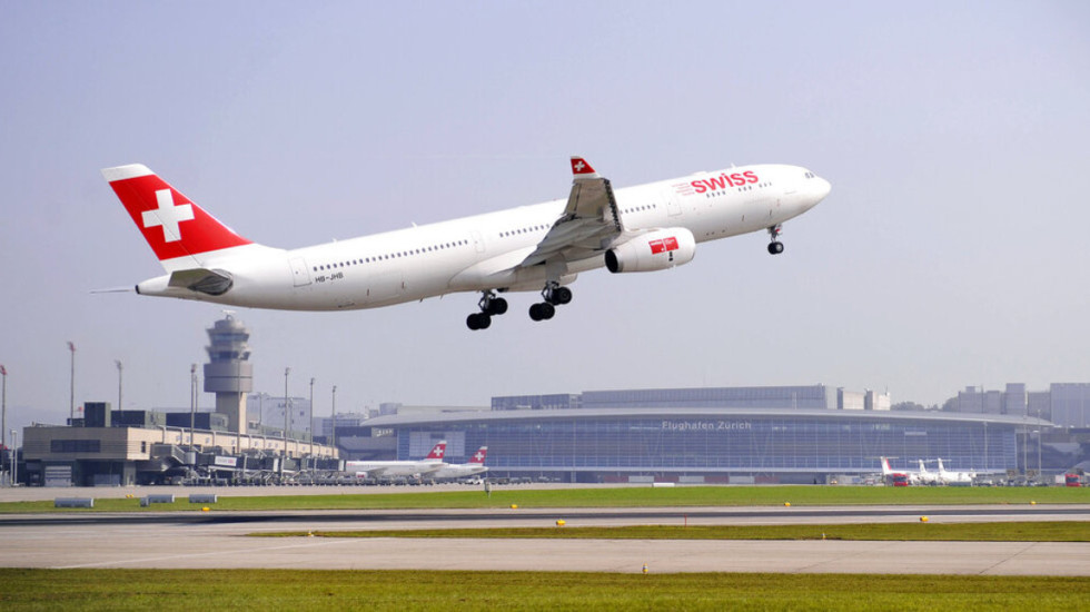 Incident në aeroportin e Delhit, evakuohen 230 pasagjerë