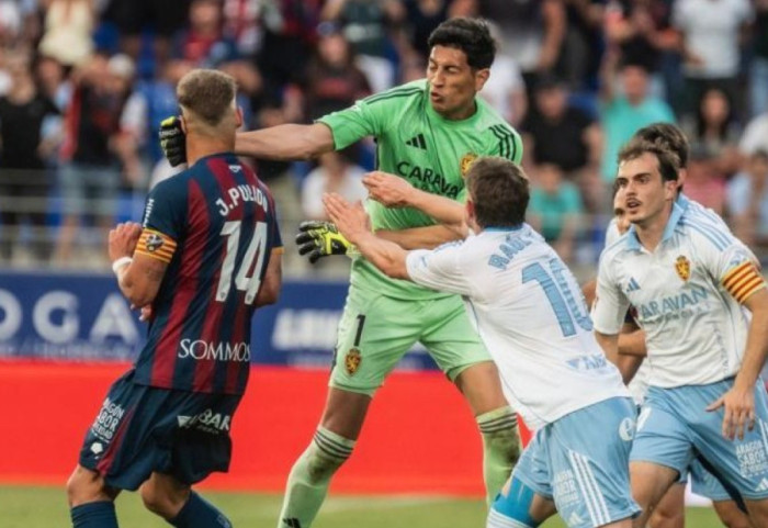 “Çmendet” portieri në kampionatin spanjoll, grusht fytyrës kapitenit të rivalëve