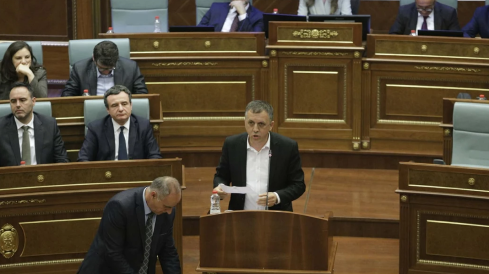 Raundi i parë për presidentin në Kosovë, Rushiti siguron 63 vota, seanca vijon të martën