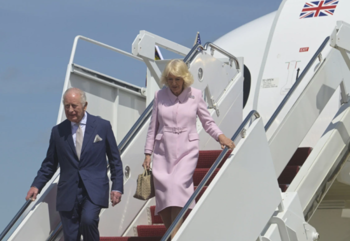 Mbreti Charles III dhe Mbretëresha Camilla mbërritën në SHBA, nis vizita historike