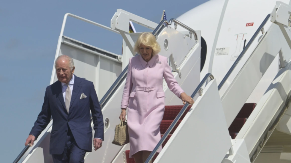 Mbreti Charles III dhe Mbretëresha Camilla mbërritën në SHBA, nis vizita historike