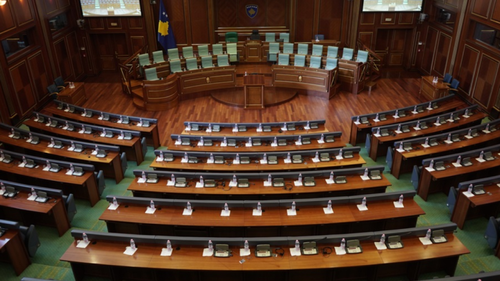 Ende pa president, Kosova drejt zgjedhjeve? LDK propozon Vjosa Osmanin