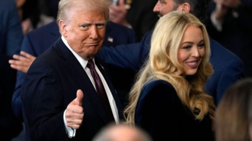 Dikur e quanin rosaku i familjes, ja si duket sot vajza “e panjohur” e Trump